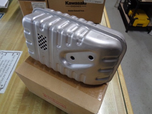 49070-2792 GENUINE KAWASAKI MUFFLER FITS FJ180V ENGINES TORO, EXMARK, MTD - Picture 6 of 6