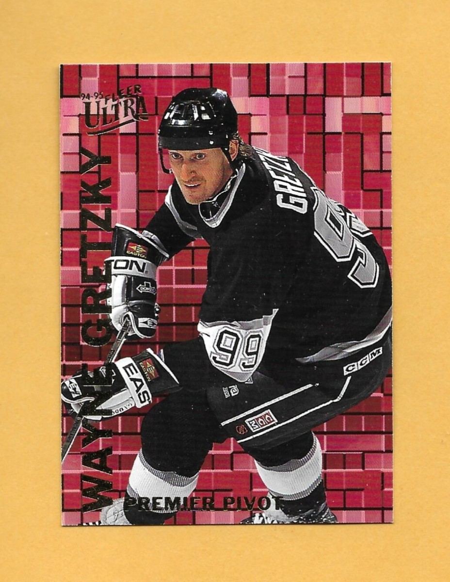 Wayne Gretzky Rookie card　① Wayne Gretzky Rookie Card Makes History, Sells for $1.3 Million