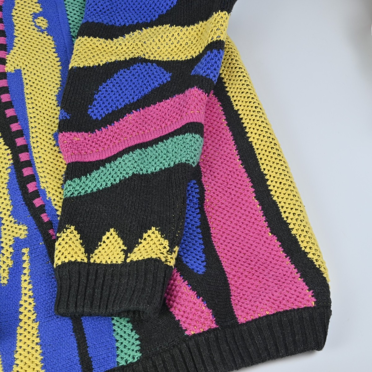 Splatoon x Zozotown 】Geso Town 3D Knit Shark Whale Apex Sweater