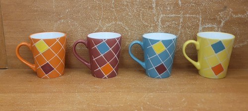 Tabletops Gallery BALDWIN Mug set of 4, 12 oz / 4 1/8", Excellent - Picture 2 of 15