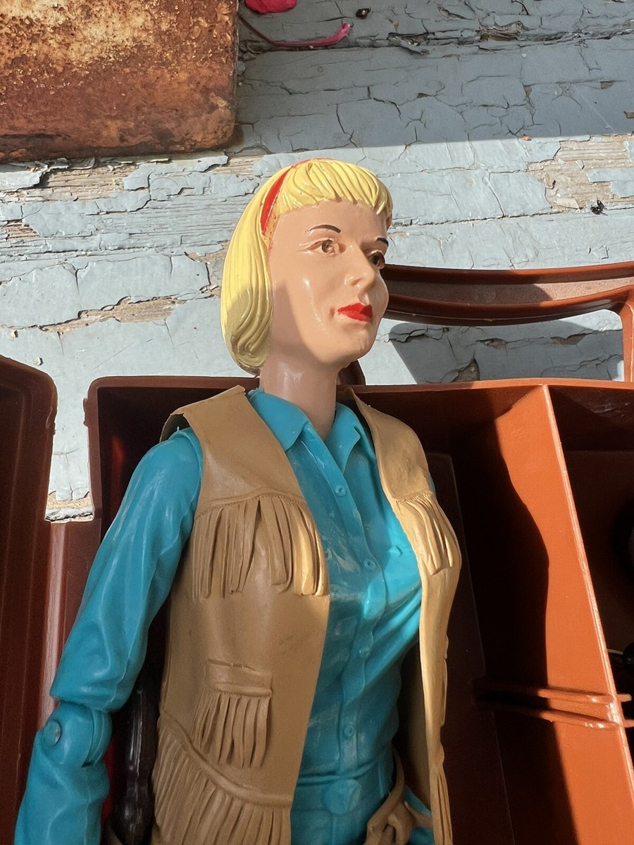 Vintage Marx Best Of The West Travel Case w/ Jane West & W