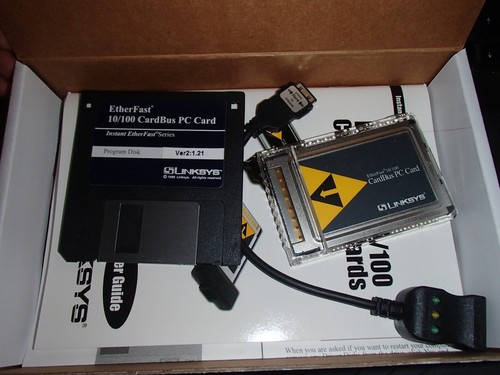 Carte PC Linksys EtherFast 10/100 CardBus PCMPC2000 - Photo 2/2
