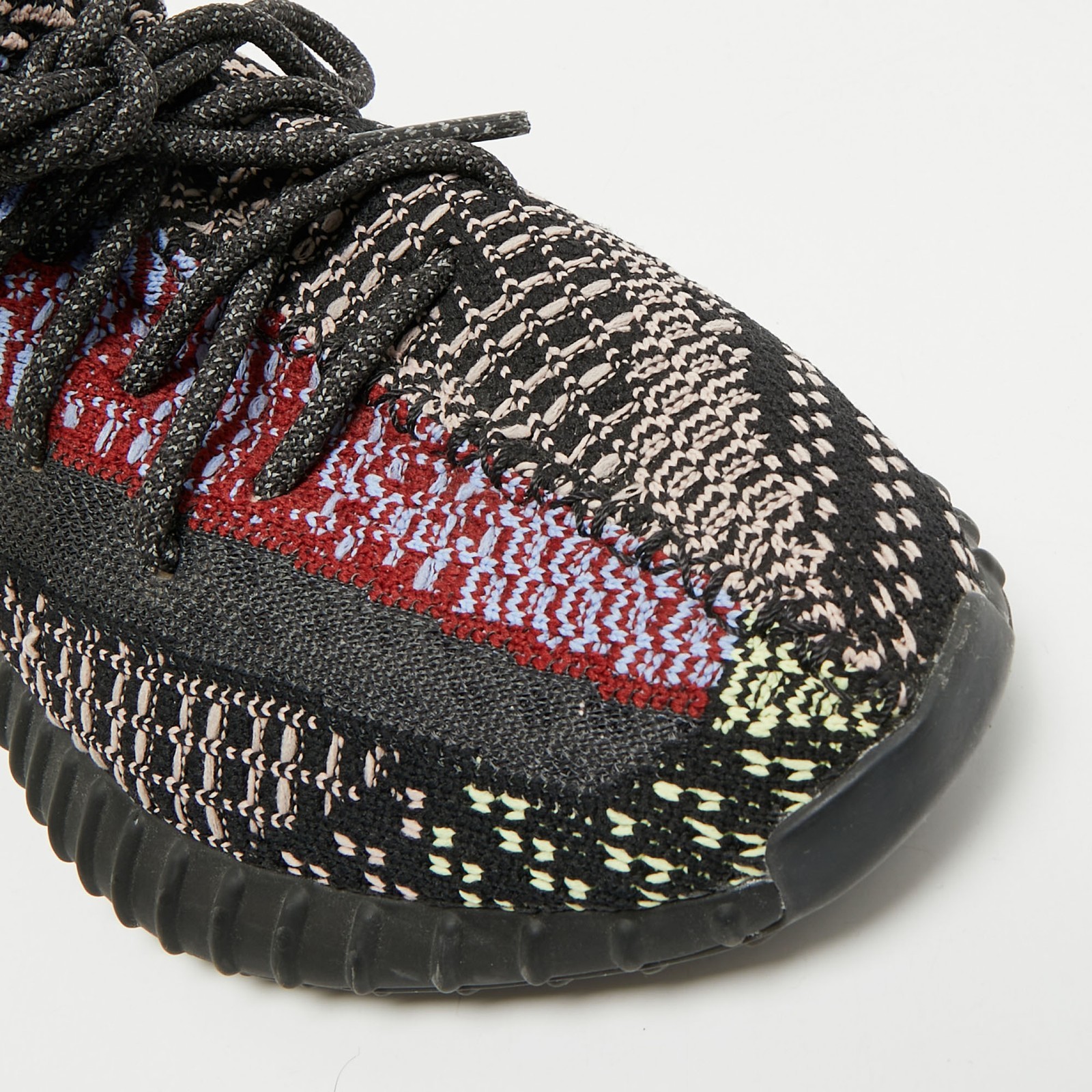 Yeezy x Adidas Boost 350 V2 Yecheil NonReflective Size 40 23 Multicolor Knit image 7