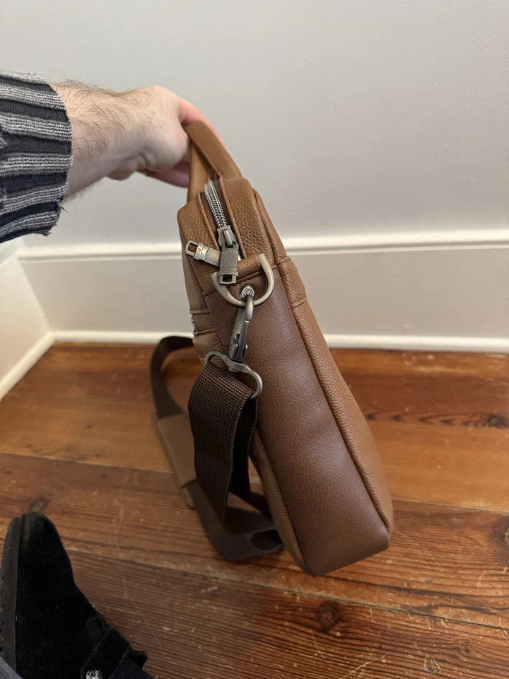 Nuevo Samsonite Clásico Cuero Calzoncillo Delgado, Marrón, Talla Única Estuche para Laptop Foto 4 de 4