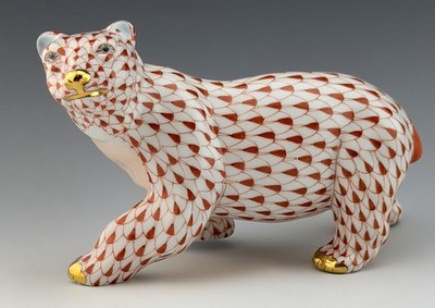   MINT HEREND Larger 6  Polar Bear Rust Fishnet Figurine ($800 Retail)