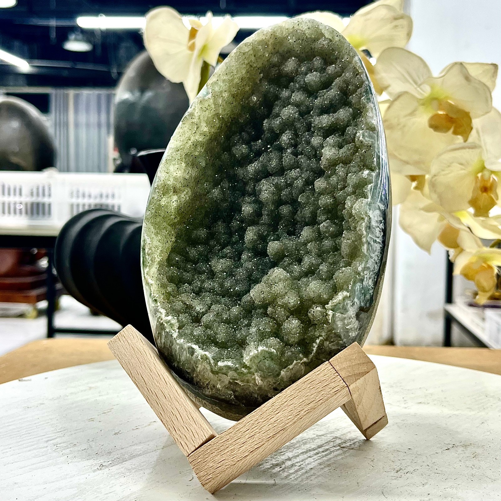 5.61LB Uruguayan gummy natural crystal, top-grade dragon egg shaped colored crys