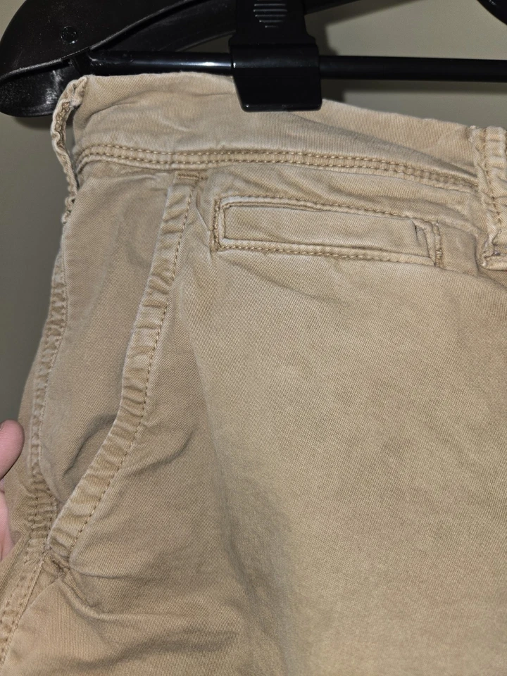American Eagle Outfitters Shorts Mens 33 Beige Chino Next Level Flex Classic Fit - Image 2 of 4