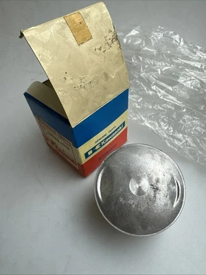 Kawasaki KZ1000 GPZ 1000 Z1000 Kolben PISTON-ENGINE-L, O/S 0 13029-1018 E2596 - Bild 1 von 4