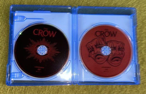 The Crow Blu Ray + DVD + Slipcover 2024 Bill Skarsgard - Picture 5 of 6