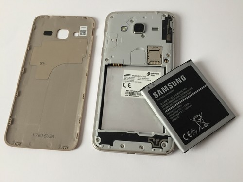 Samsung Galaxy J3 2016 SM-J320 Gold 8GB - Used Broken Screen For Parts As Is - Afbeelding 12 van 12