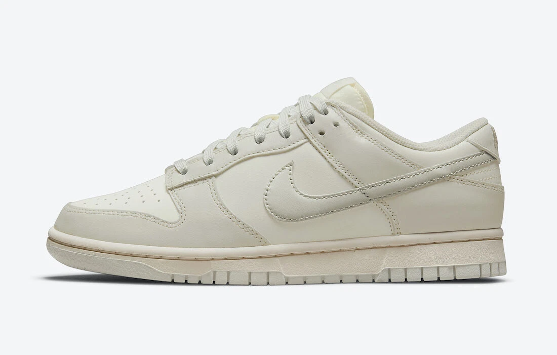 Nike Women's Dunk Low Sail Light Bone DD1503-107