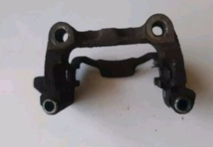Bremssattelträger Sattelhalter Hinten Links VW 1 T Touran 2.0 TDI DPF