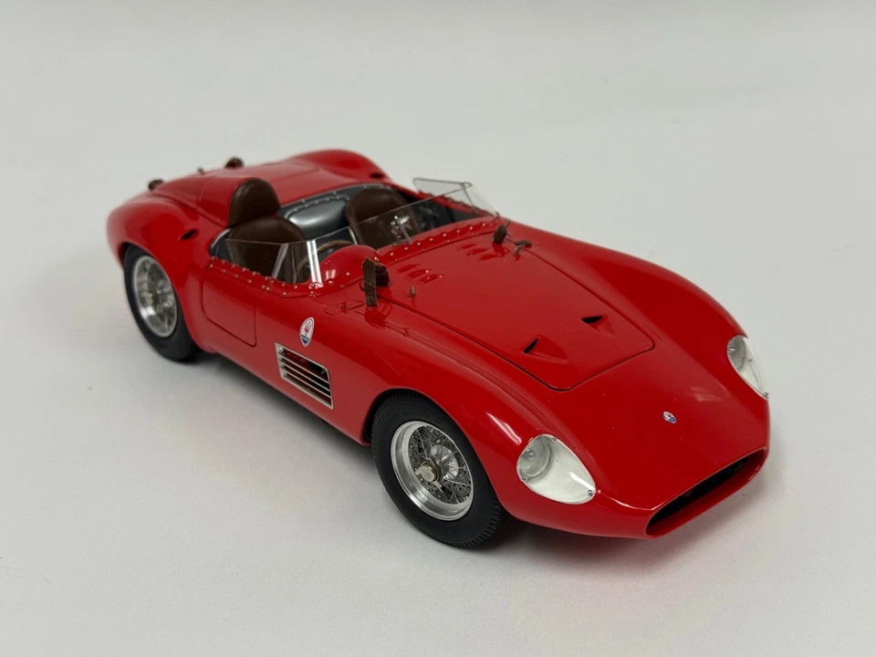 1/18 CMC Maserati 300 S from 1956 in Red Rennsportwagen   M-105  ABG038 - Image 4 of 4