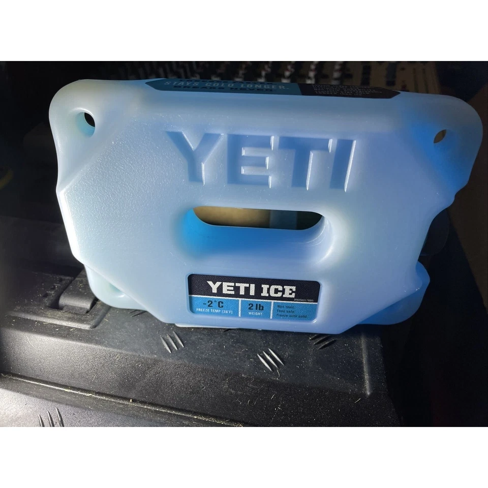 YETI ICE PAQUETE DE HIELO 2 lb Paquete frío ICE Foto 2 de 4
