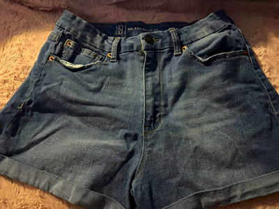 No Boundaries Juniors Denim Shorts Size 11 Blue Mid Rise Stretch 5-Pocket