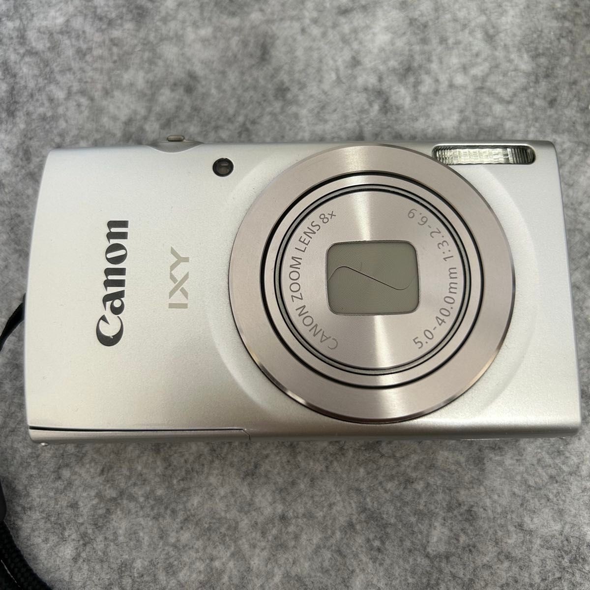 Canon IXY 180 Silver 20MP Digital Camera w/ Battery Charger Box