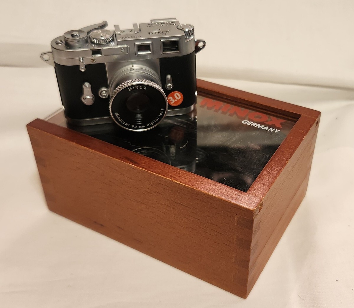 MINOX Digital Classic Camera Leica M3 60606 ASIS for sale