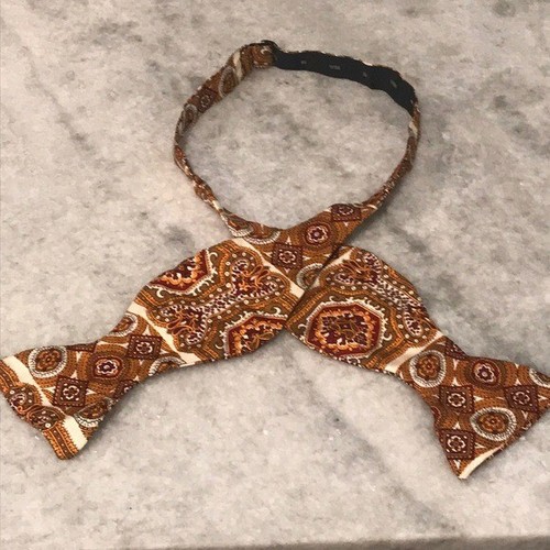 Vintage Silk Resilio Bow Tie Mens Tan Red Rockabilly Retro Festival Western