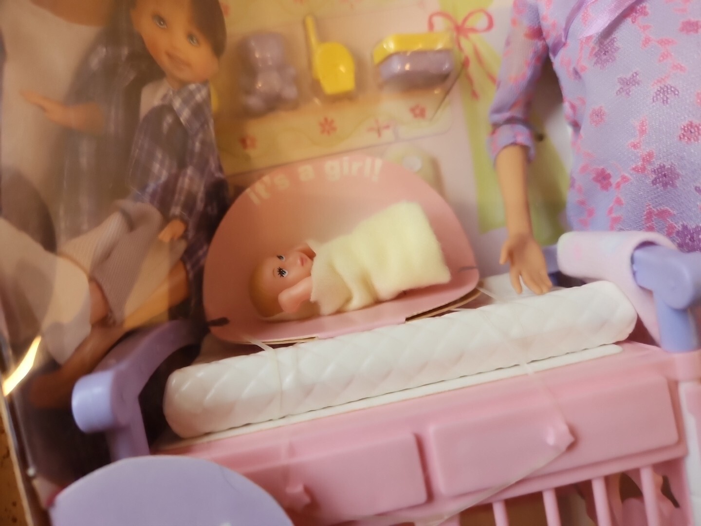 Happy Family Barbie Pregnant Midge and Baby 2002 NIB