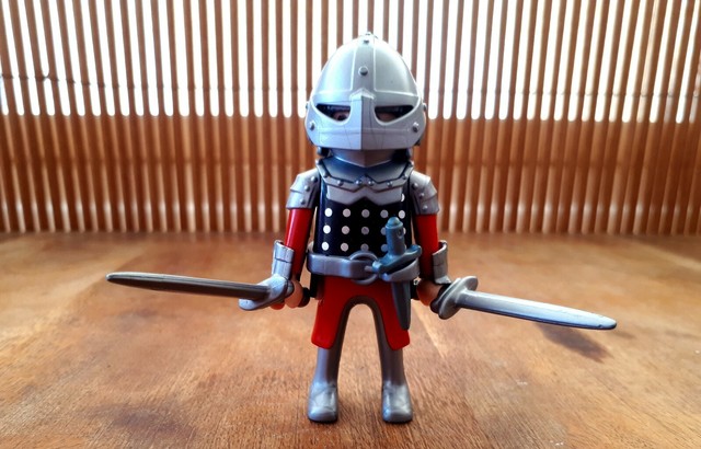 playmobil guerrero