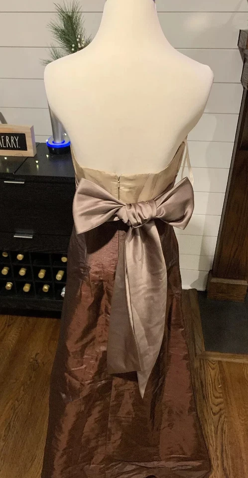 Mujer Impresión Nupcial Noche Cóctel Vestido Talla 8 Hermoso Champagne Foto 4 de 4