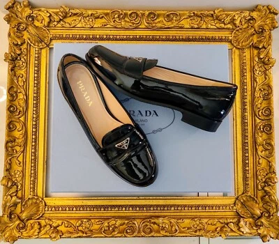 PRADA MOCASSINS LOAFER Vernis Noir Taille 36 Conditions Excellentes Full Set - Photo 1/4