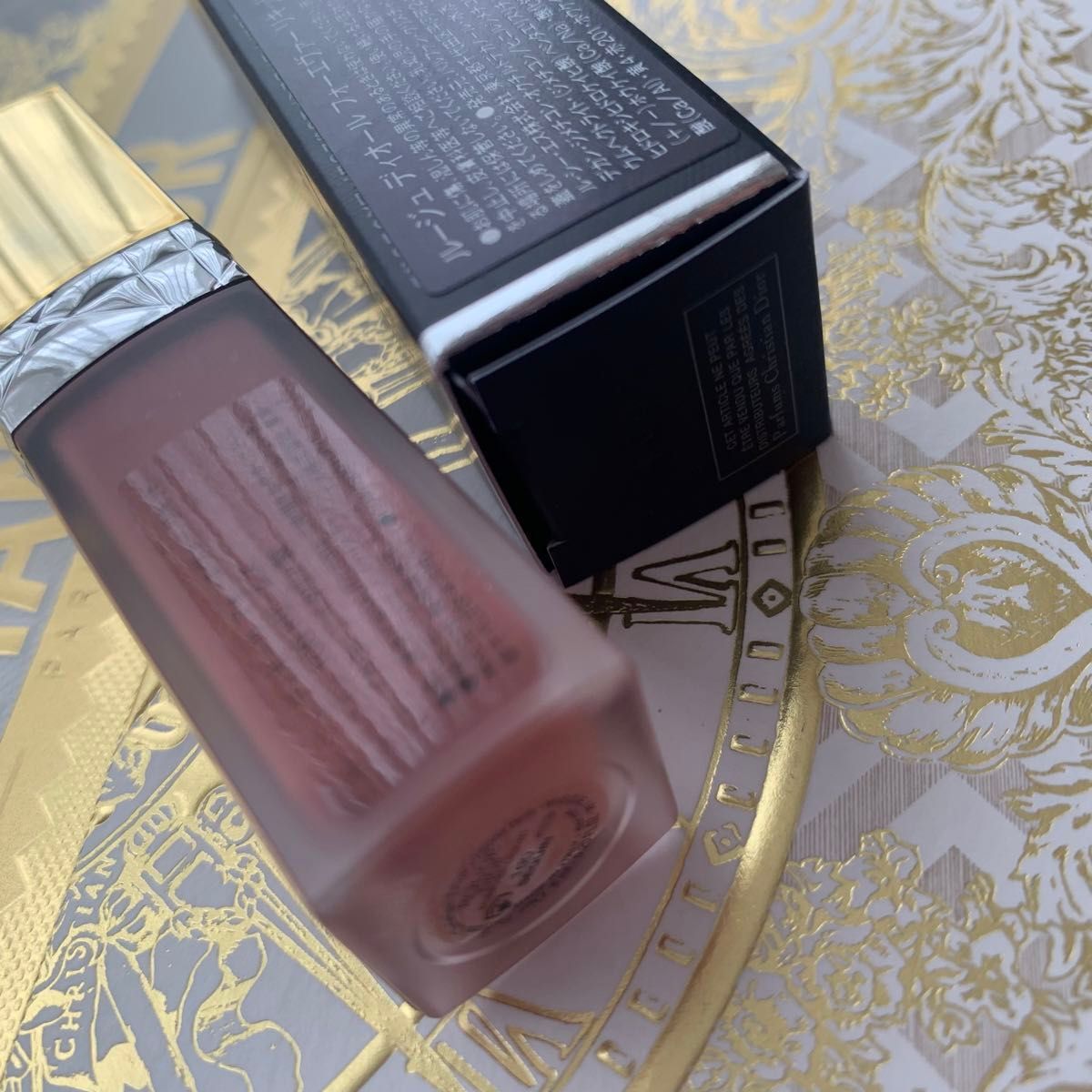 Dior リップグロス ROUGE DIOR 100 DREAMS SEQUIN Rouge Dior Forever Liquid Sequin Limited Holiday Edition 100