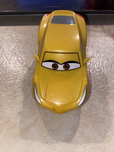Disney Pixar Cars 3 "Revvin Action Cruz Ramirez" Mattel 5 In long$ - Picture 2 of 8