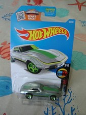 Hot Wheels HW MILD TO WILD Series Chevy Corvette Stingray 1/64 3/10