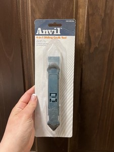 Anvil 4 in 1 Sliding Caulk Tool Combined Applicator and Scraping Tool New Sealed