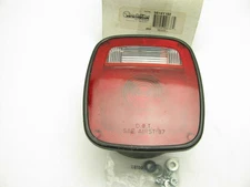 Truck-lite 5014Y102 Combination Light Assembly -  3 Stud , 12V, Right Hand