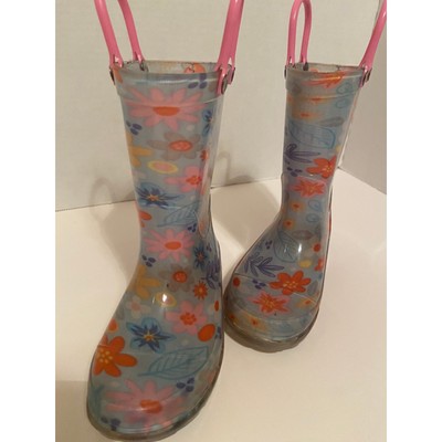 TODDLERS LIGHT UP RAIN BOOTS SIZE LARGE ABOUT AN 8