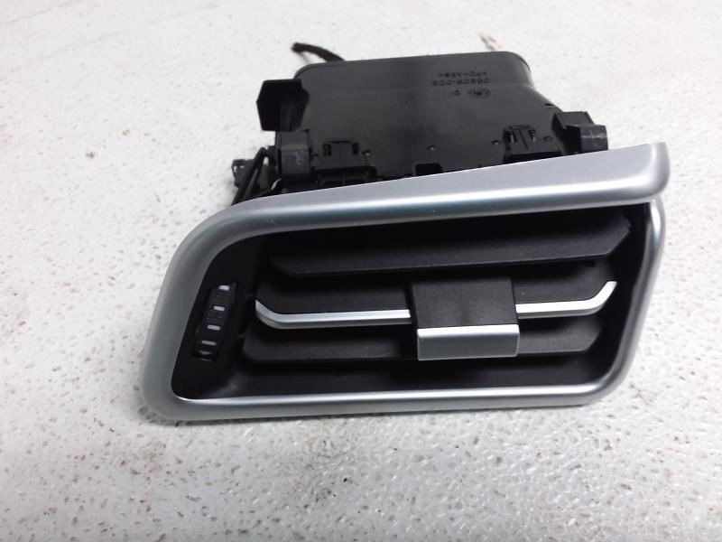 2019 MASERATI GHIBLI Passenger Right Side Air Vent Bezel Black OEM ID 6700190610