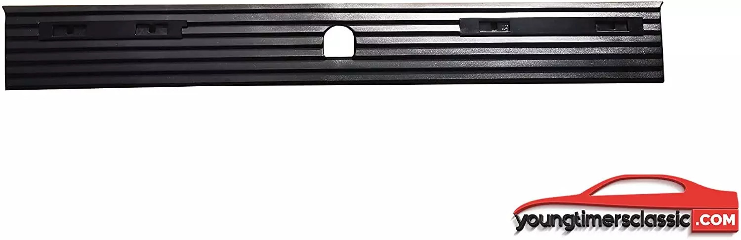 Râpe de coffre Peugeot 205 CTI bandeau de hayon noir ABS