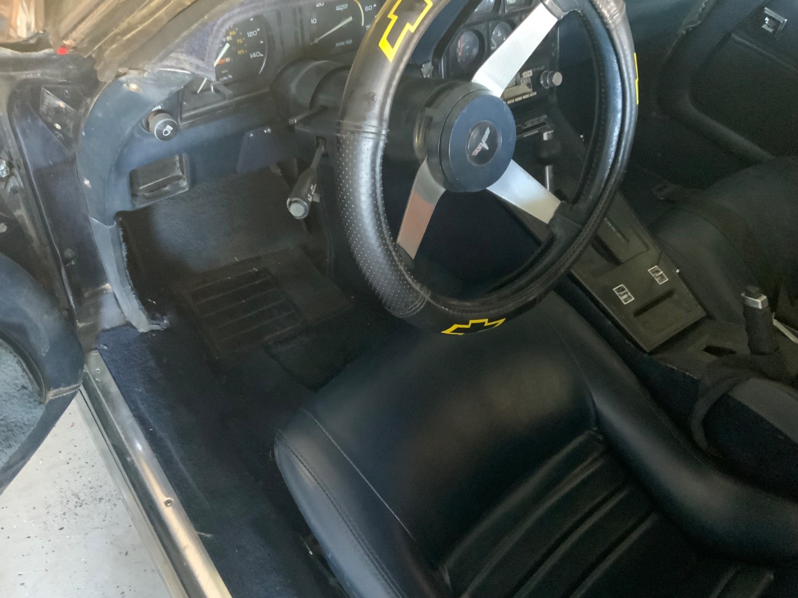 1981 dark blue Chevrolet Corvette   | C3 Corvette Photo 3