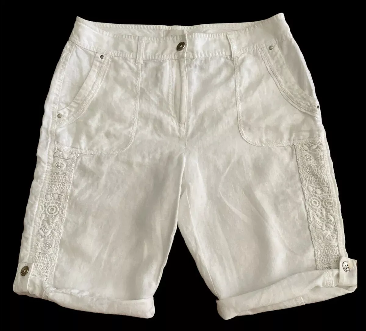 Chicos white shop shorts