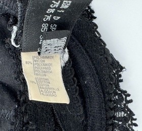 La Perla 2 Bra Black Lace Made in Italy Underwire Lightly Lined Women's Size 34