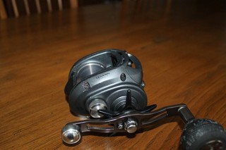 Daiwa LEXA WN 400HS P 7:1 bait casting reel TD Used