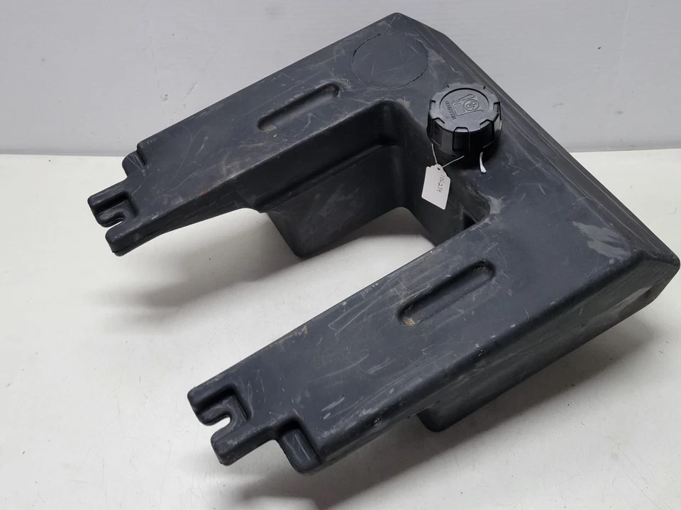 WHEEL HORSE 314-8 FUEL GAS TANK 106234 - Image 3 of 4