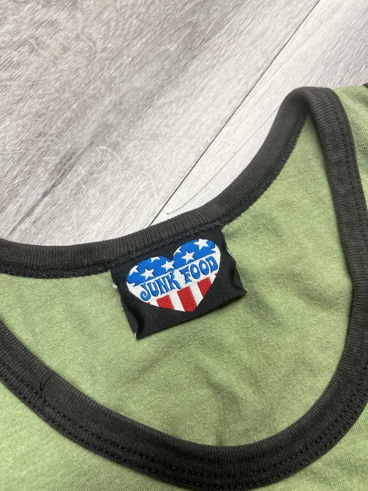 Camiseta sin mangas verde vintage años 2000 comida chatarra cuidado osos talla grande Foto 4 de 4