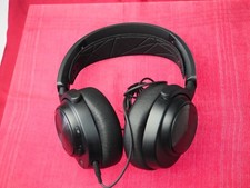 SteelSeries Arctis Nova Pro for Xbox Bluetooth Headphones ONLY PS5