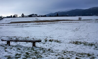 Photo 6x4 Malvern Common under leaden skies Great Malvern A snowy view of c2009