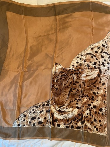 2 LEOPARDENDRUCK KUNSTSCHALS 1 MARK HALSTON III EIN UNBESCHRIFTET REALISTISCH SEIDIG ACC - Bild 8 von 24
