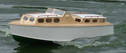 Wavemaster Boat Model Wooden boat kit Lesro models Les Rowel