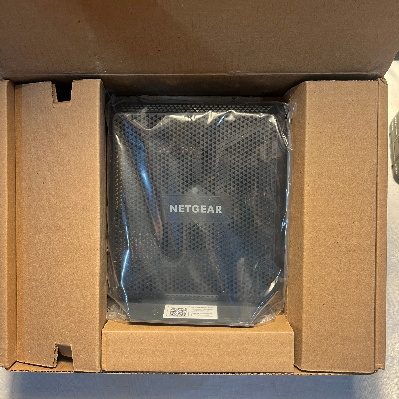 NETGEAR Nighthawk AC1900 (24×8) DOCSIS 3.0 WiFi Cable Modem Router