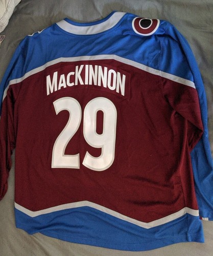 NWT MACKINNON #29 Colorado Avalanche NHL Jersey W/2022 Stanley Cup Champions 2XL