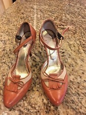 VC Vero Cuoio Ladies Ankle strap shoes size 7.5-leather