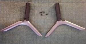 Standfüße BN63-18043X BN63-18040X aus TV SAMSUNG GQ55Q67RGTXZG