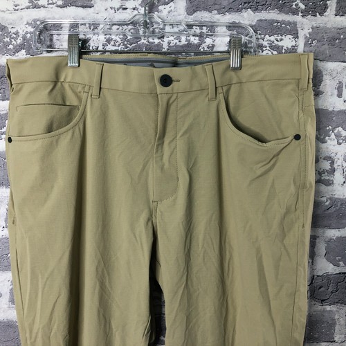 Tommy Bahama Pants Men 38x30 Khaki Chip Shot Island Zone Performance Golf - Picture 2 of 17