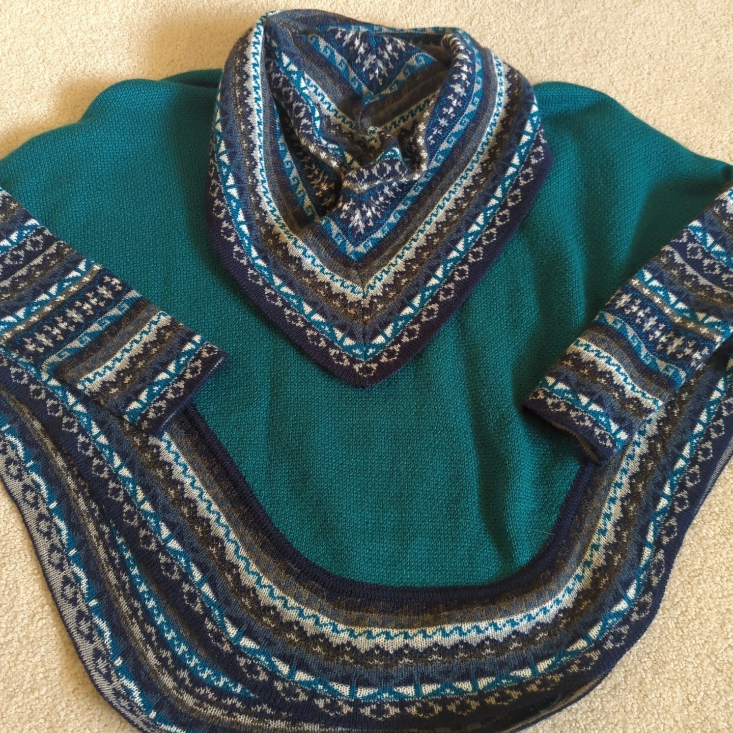 Peruvian Alpaca Wool Poncho Womens OS Multicolor Ecologic Arts Soft Collar *
Opens in a new window o